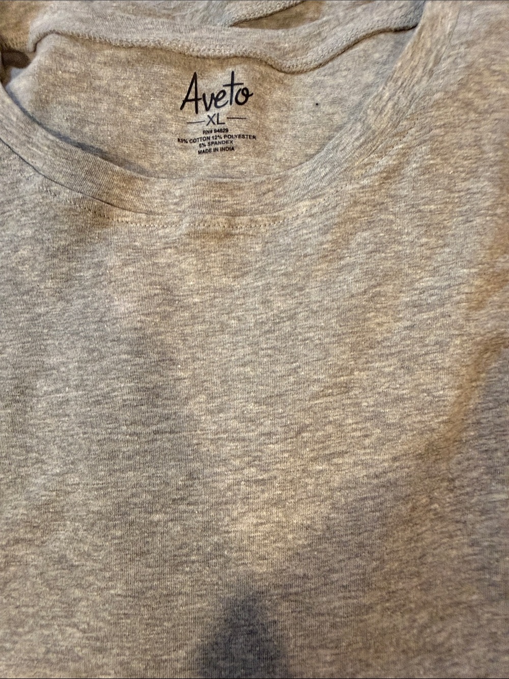 Aveto Women's Short Sleeve Crewneck Tee — Heather Gray